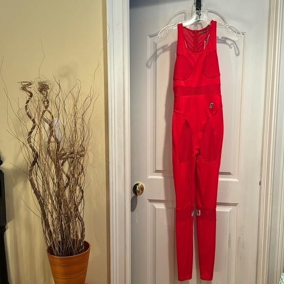 GSUWOO NWT 🔥Sale🔥red jumpsuit - Picture 1 of 9